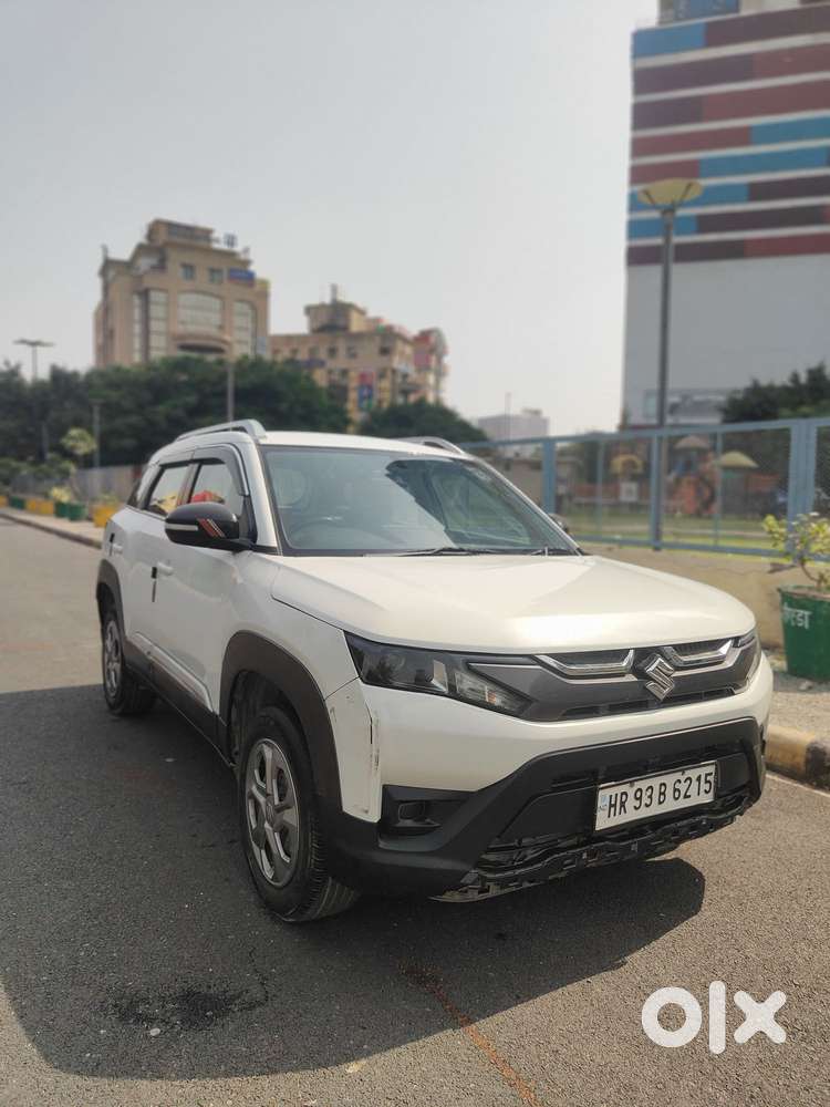 Maruti Suzuki Brezza Vxi At, 2022, Petrol