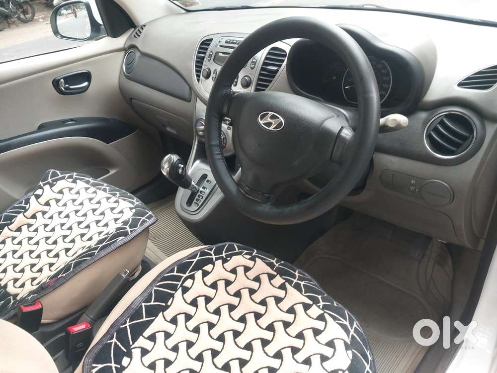 Hyundai I10 Sportz At, 2013, Petrol