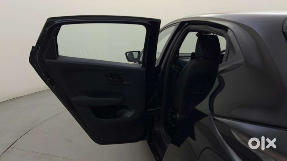 Tata Altroz Xz Plus (s) Dark Edition Diesel, 2024, Diesel