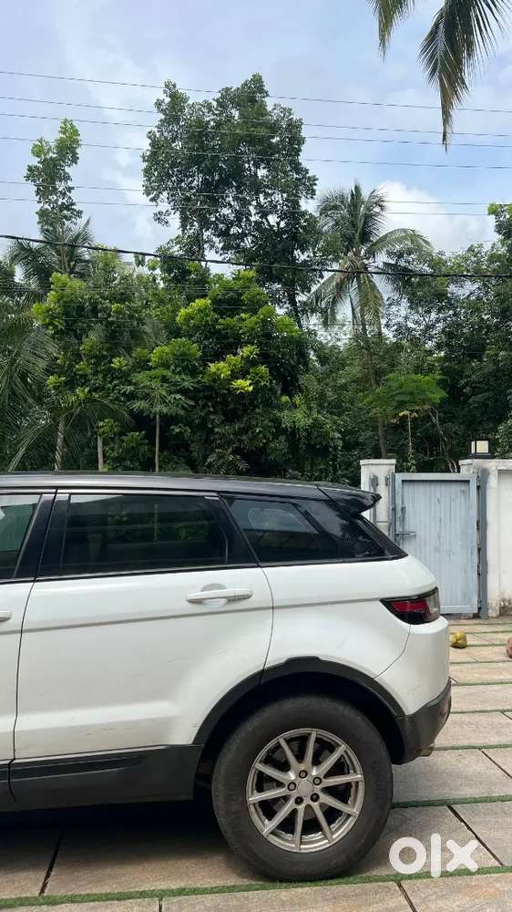 Land Rover Range Rover Evoque 2017 Diesel 115000 Km Driven
