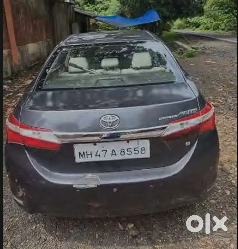 Toyota Corolla Altis 2015 Manual Petrol