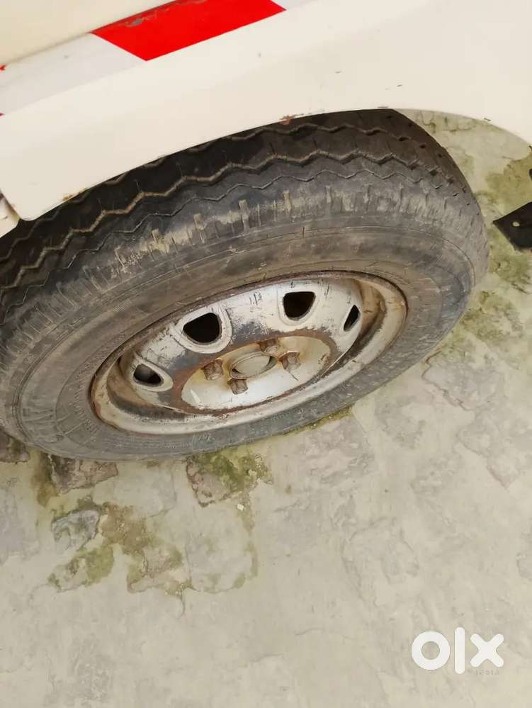 185000 Maruti Suzuki Eeco