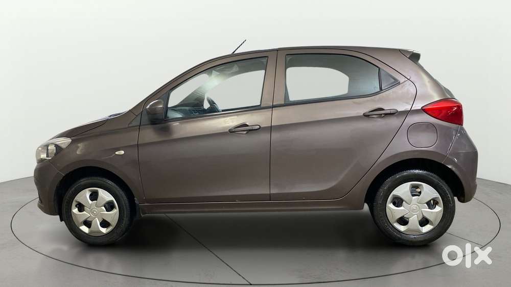 Tata Tiago 1.2 Revotron Xt, 2017, Petrol