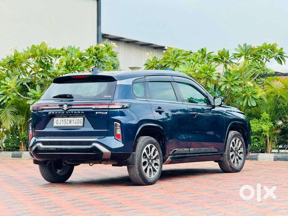 Maruti Suzuki Grand Vitara 1.5 Alpha Smart Hybrid At, 2023, Petrol