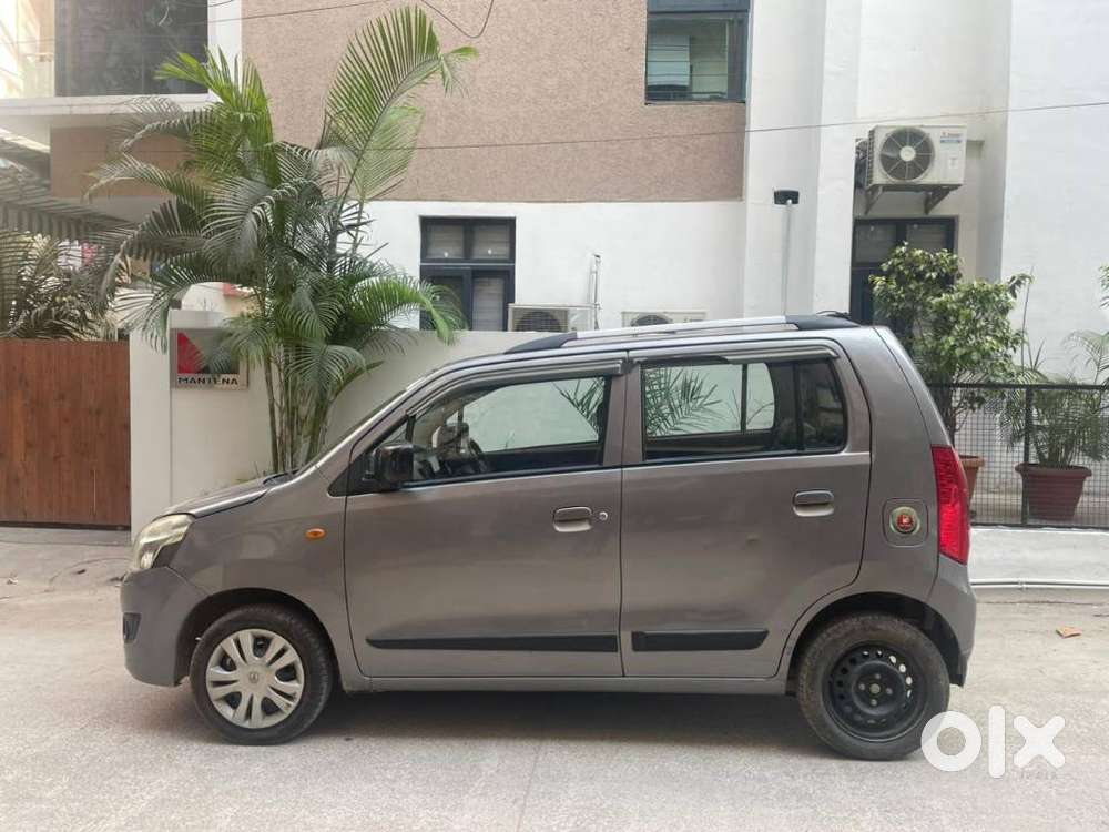 Maruti Suzuki Wagon R 1.0 2010-2019 Vxi (o), 2017, Petrol