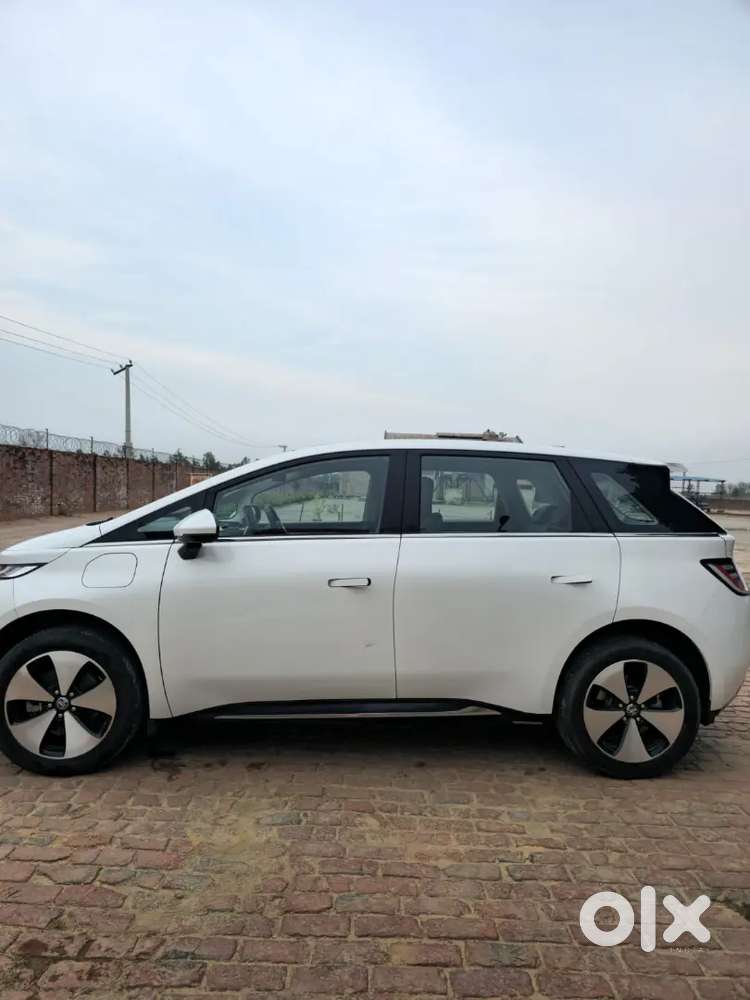 Mg Windsor Ev 2025 Electric Brand New Condition
