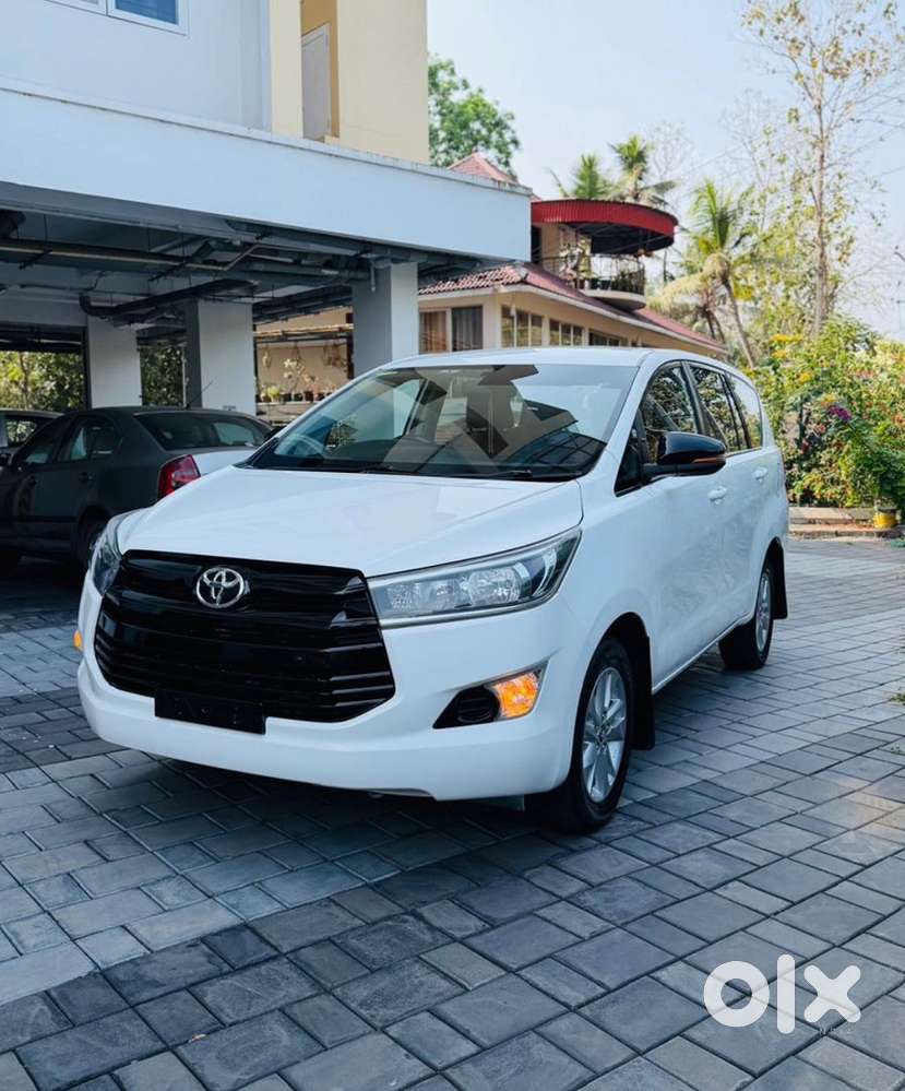 Toyota Innova Crysta 2019