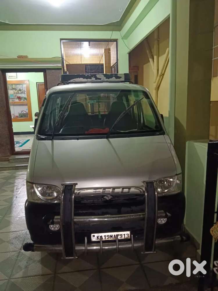 Maruti Suzuki Eeco 5 Str 2010 Petrol
