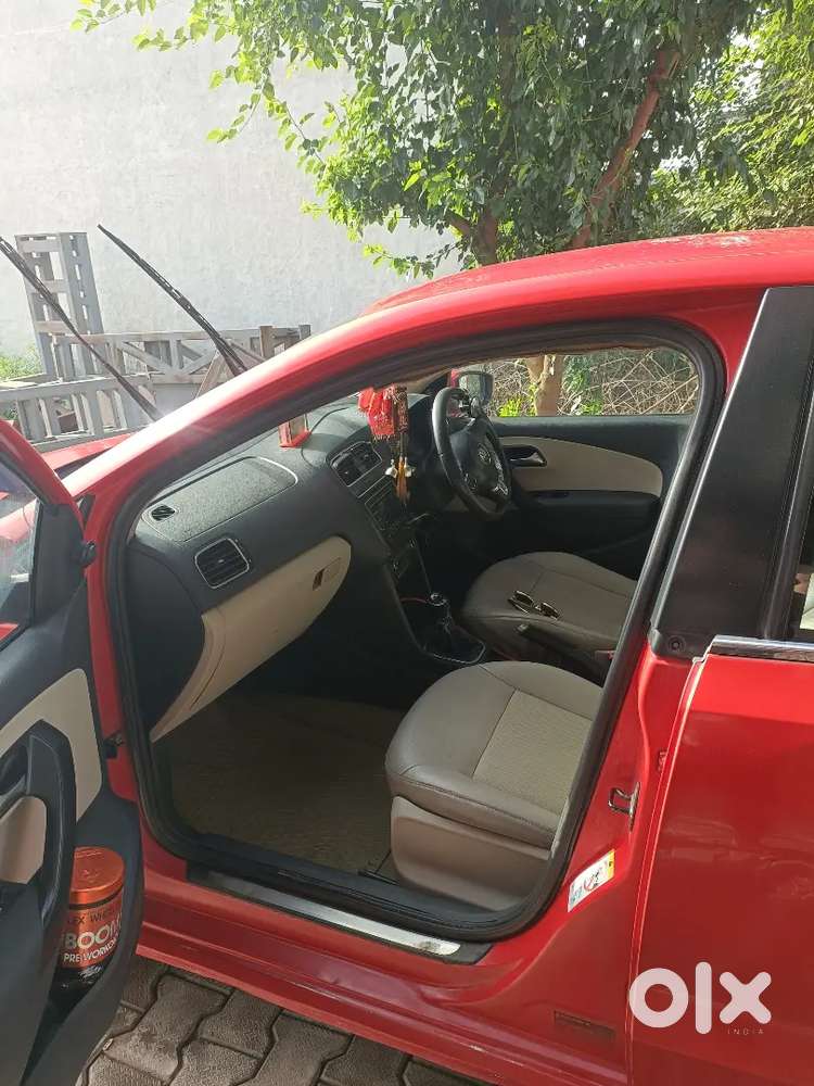 Volkswagen Polo 2013 Petrol 115000 Km Driven