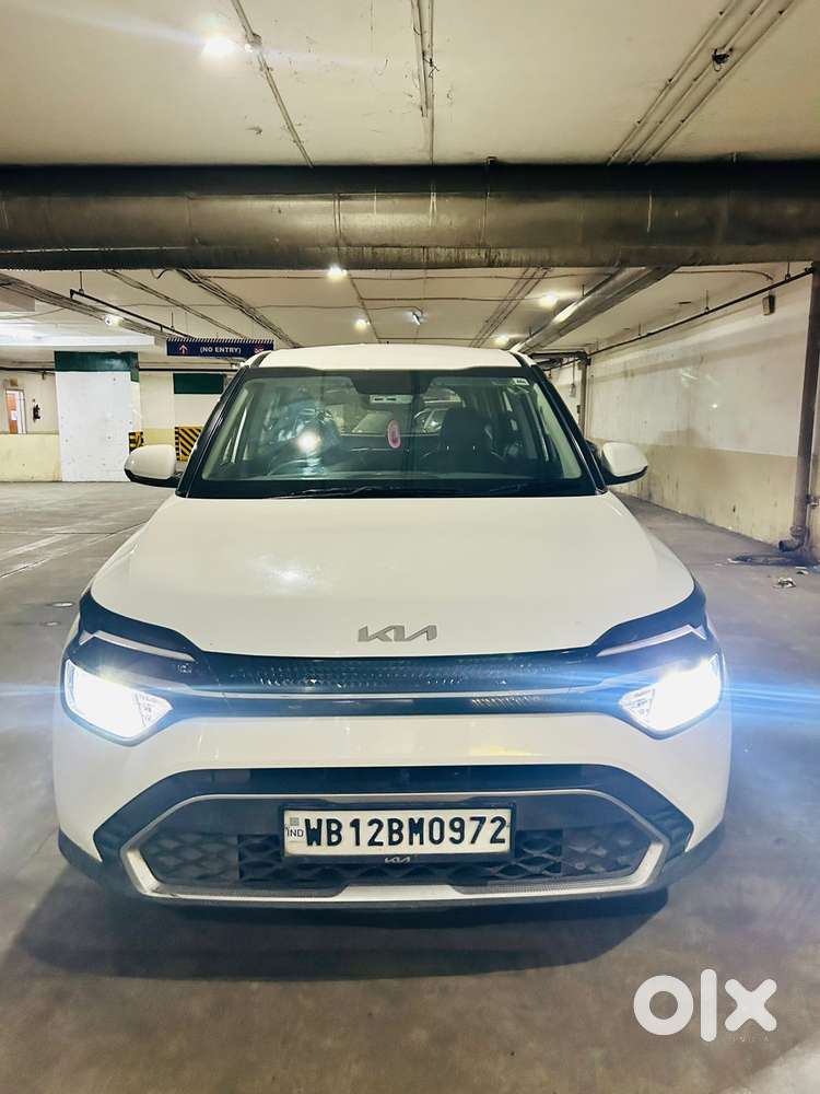 Kia Carens 1.4 Prestige 7 Str, 2023, Petrol