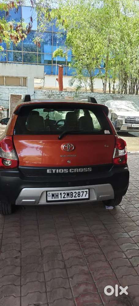 Toyota Etios Cross 2015 Petrol 82000 Km Driven