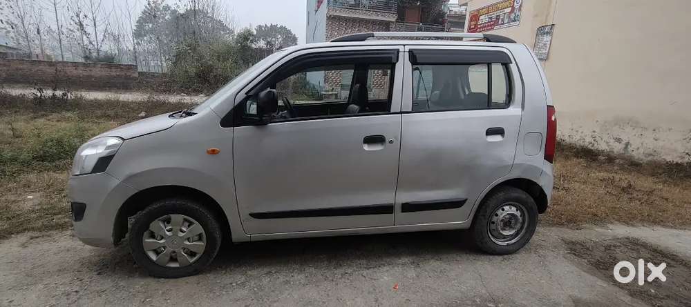 Maruti Suzuki Wagon R 2013 Petro +cng Peper Pass With Low Km Driven