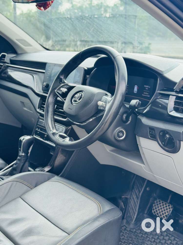 Skoda Kushaq Style 1.5 Tsi Dsg Dual Tone, 2022, Petrol
