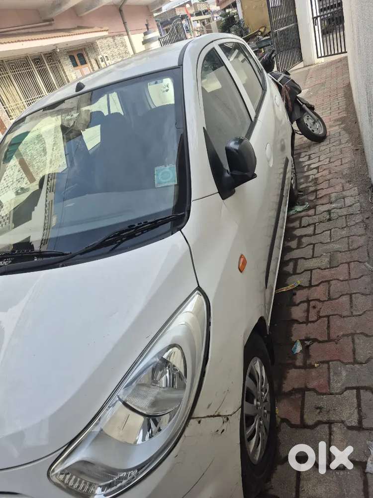 Hyundai I10 Sportz Petrol 2014