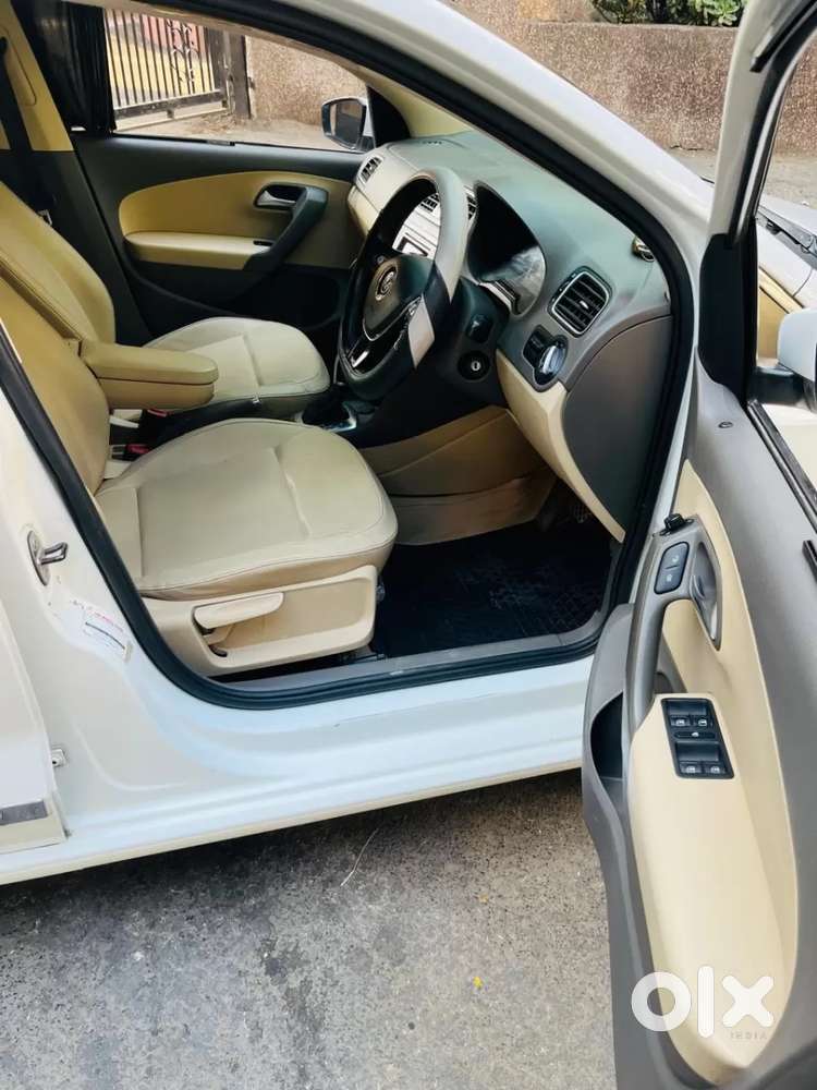 Volkswagen Vento 1.2 Tsi Highline Plus At, 2018, Petrol
