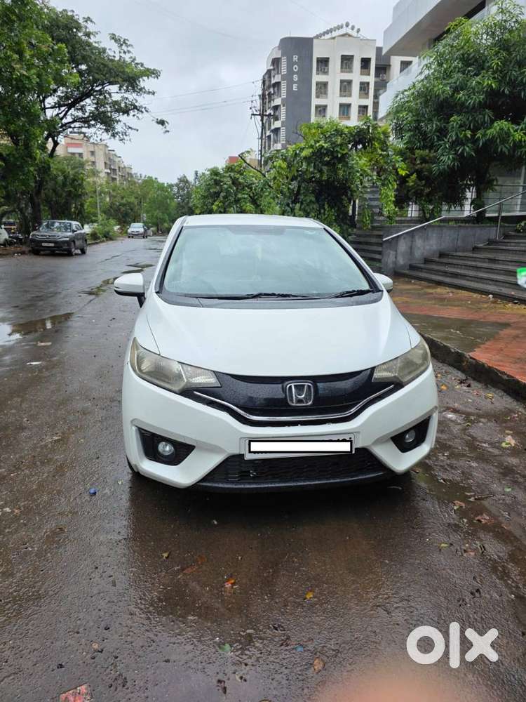 Honda Jazz 1.2 V Cvt Automatic (2016) - White  Very Well Maintained