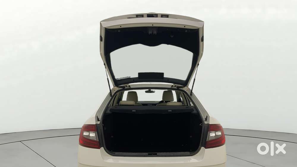 Skoda Octavia 1.8 Tsi At L K, 2019, Petrol