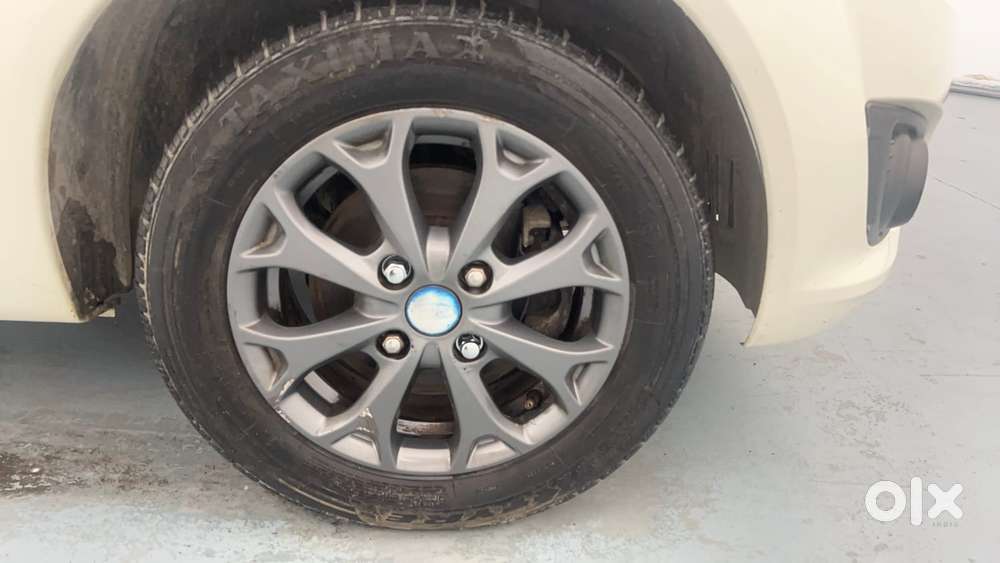 Ford Figo 1.2 Duratec Petrol Titanium, 2015, Petrol