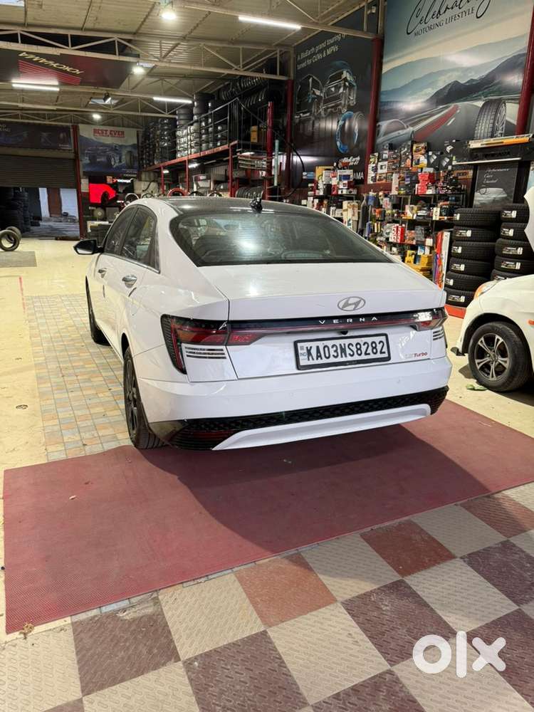 Hyundai Verna 1.5 Turbo Dct (automatic) Sx(o) - Dec 2023