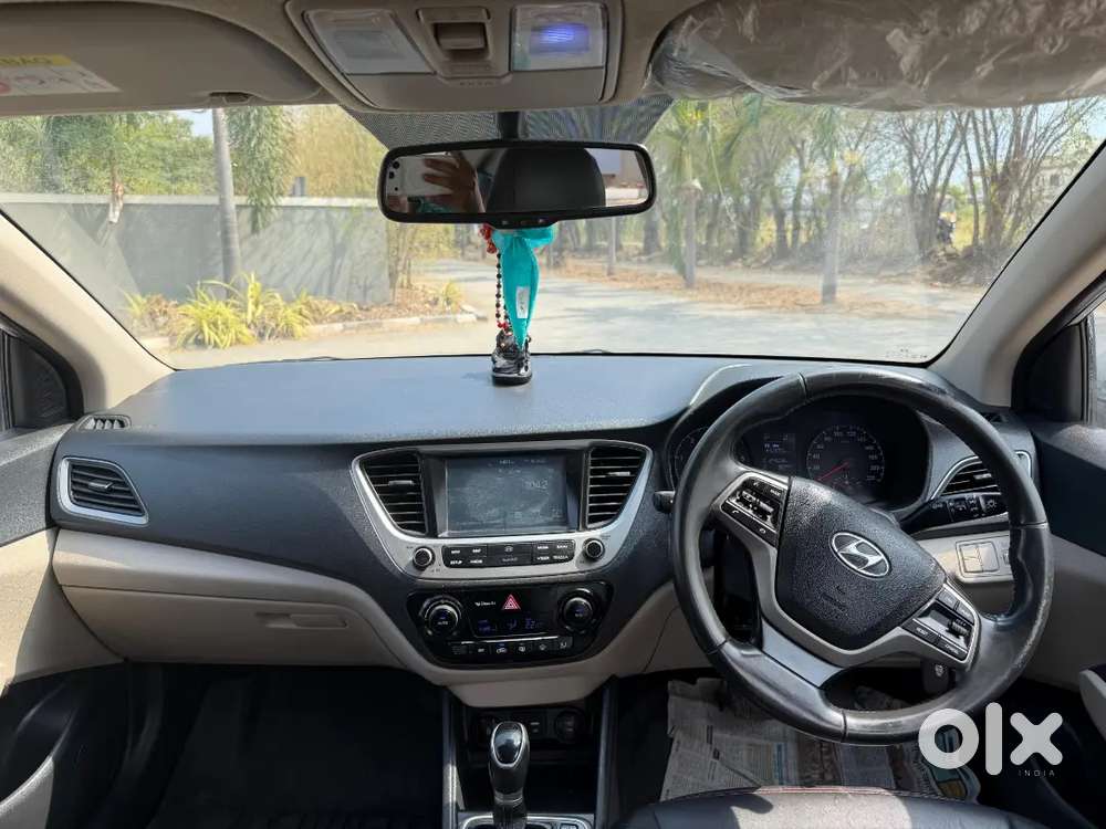 Hyundai Verna Sx Auto Diesel 
Oct 2017 Model 
1st Owner 
65000 Kms