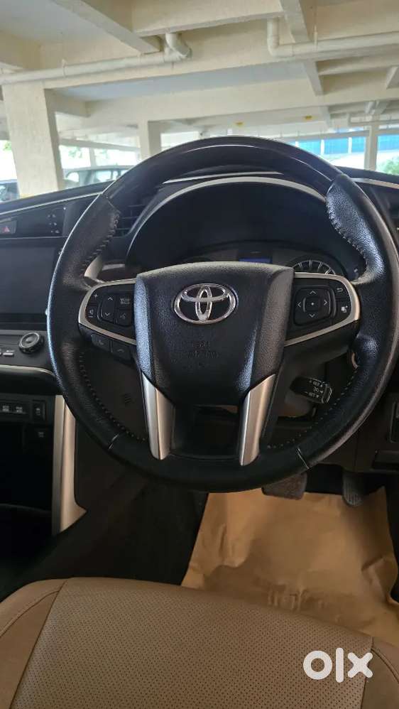 Toyota Innova Crysta 2022 Diesel 37200 Km Driven
