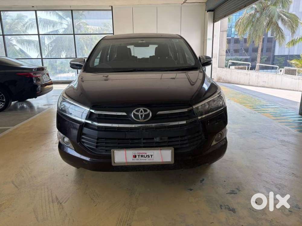 Toyota Innova Crysta 2.4 G Mt, 2019, Diesel
