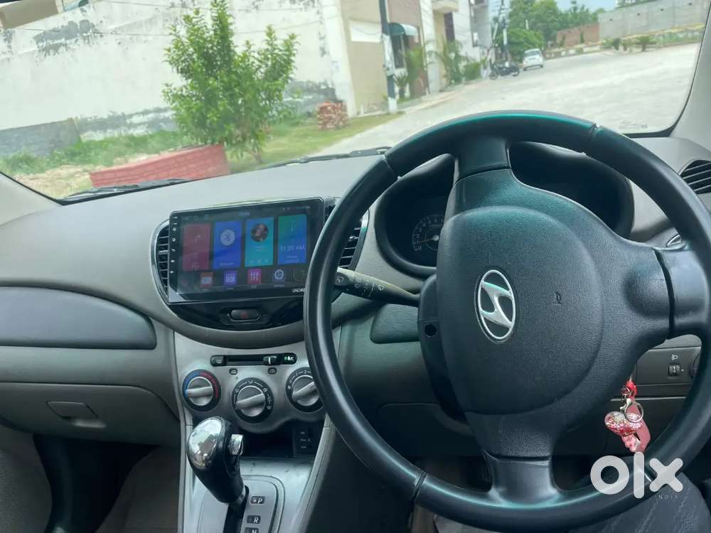 Hyundai I10 Sportz 2012 Automatic