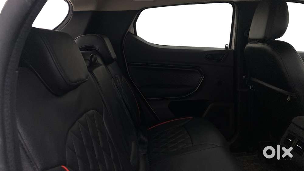 Renault Kiger Rxz Turbo Cvt, 2023, Petrol