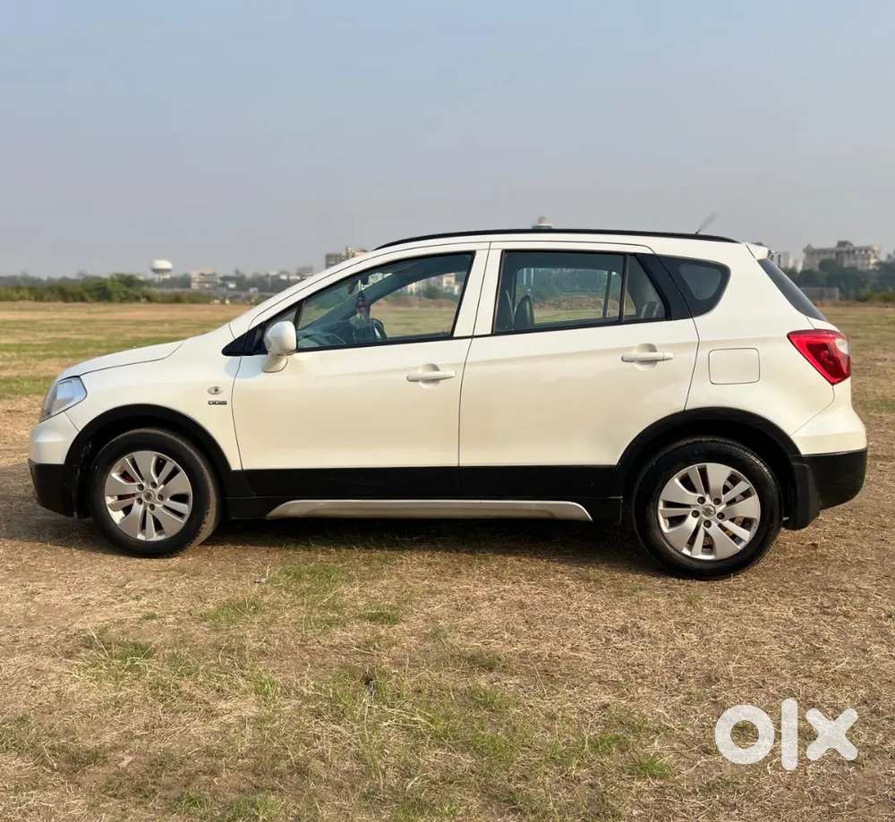 Maruti Suzuki S-cross 2015 Diesel 100000 Km Driven