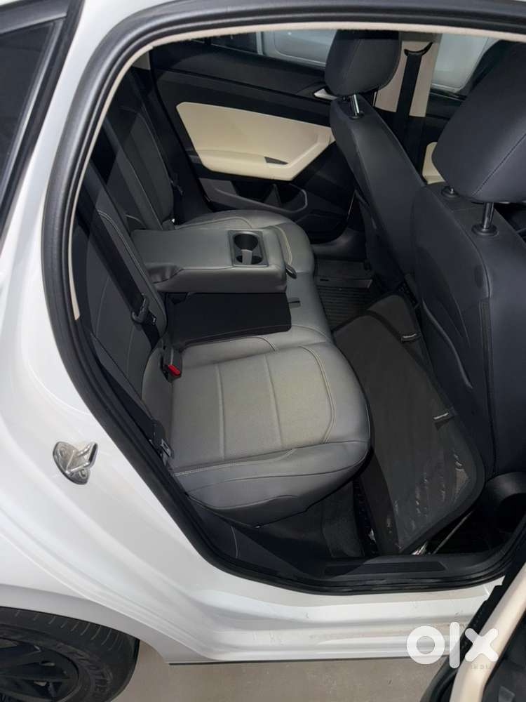 Volkswagen Virtus Gt 2023 Petrol