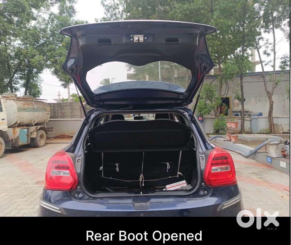 Automatic Maruti Suzuki Swift 2023 Petrol 10266 Km Driven