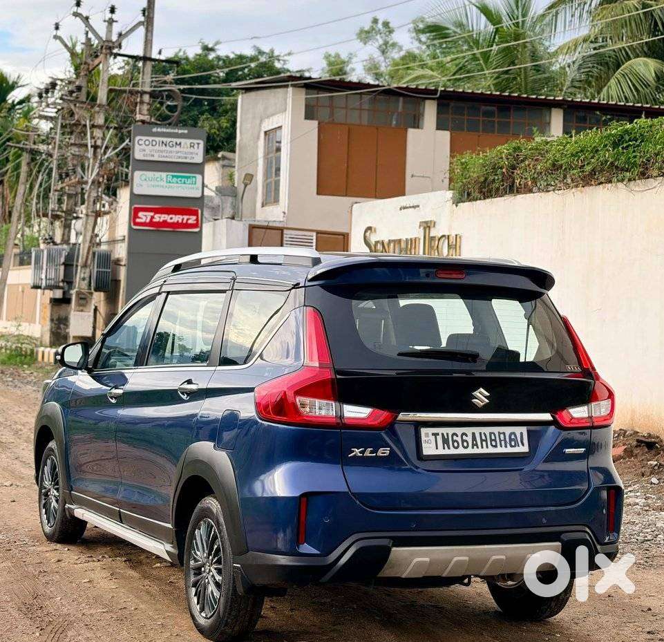 Maruti Suzuki Xl6 Alpha, 2021, Petrol