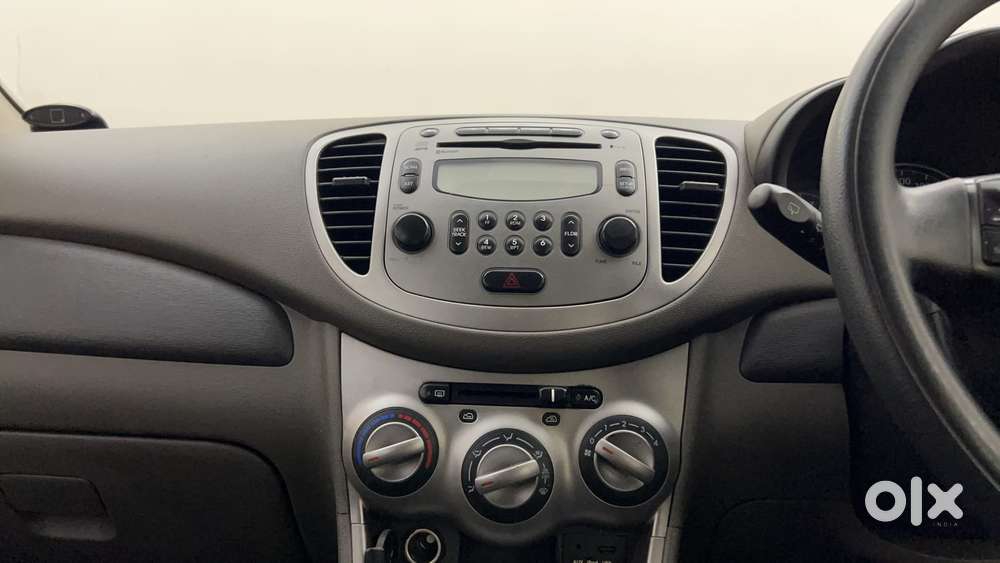 Hyundai I10 Sportz At, 2012, Petrol