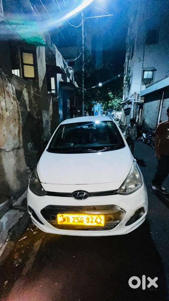 Hyundai Xcent 2017 Diesel Well Maintained