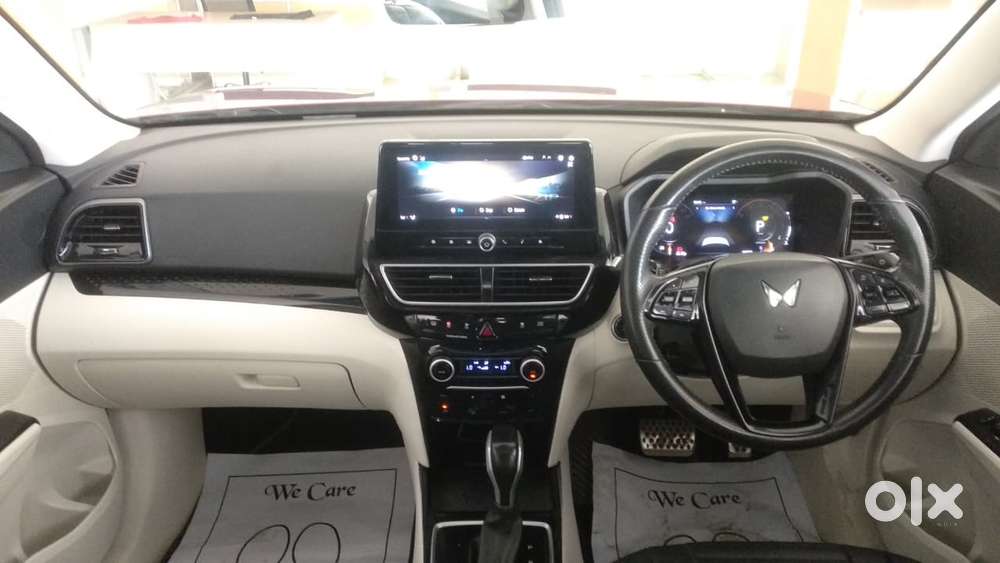 Mahindra Xuv 3xo Ax5l 1.2 Petrol At, 2024, Petrol
