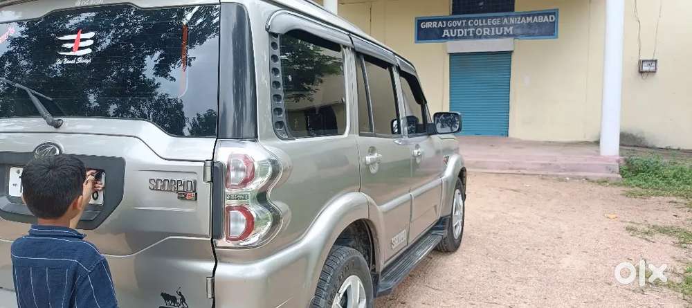 Mahindra Scorpio Classic 2016 Diesel Manual