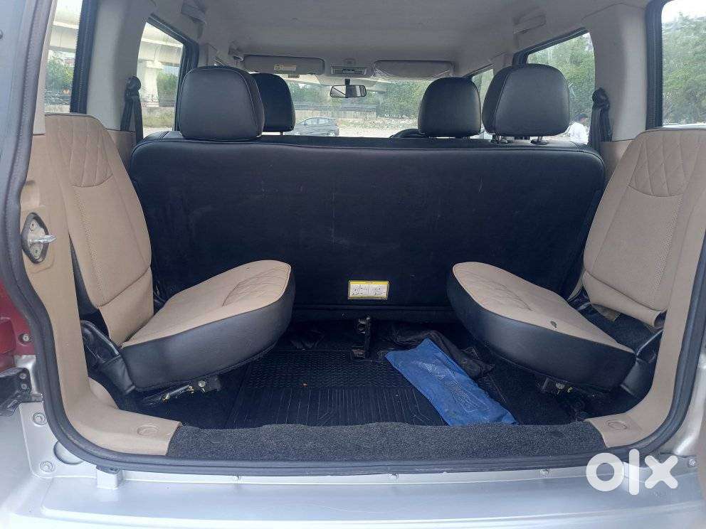 Mahindra Tuv 300 T10, 2018, Diesel