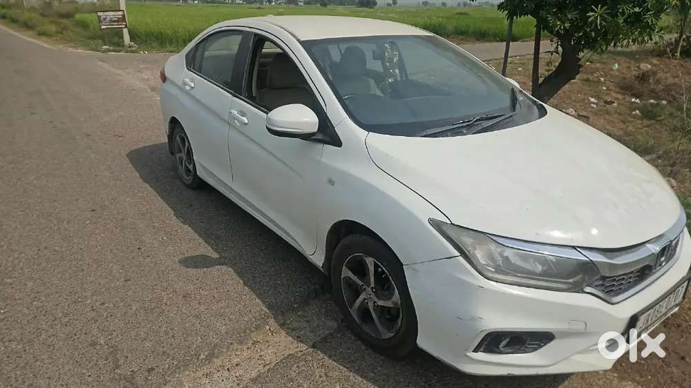 Honda City Sv Mt 2016 Fresh Tyres Insurance Till October 2027
