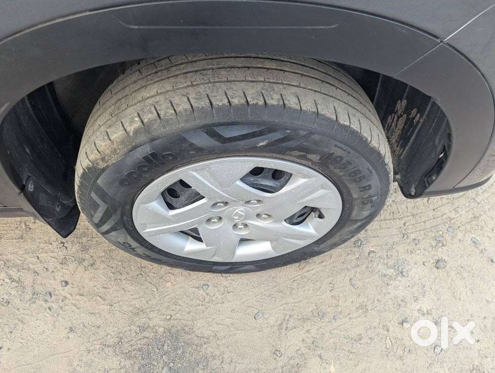 Hyundai Venue 1.2 S (o), 2021, Petrol