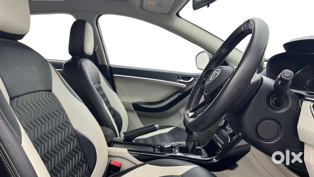Tata Nexon 1.2 Revotron Xz Plus Dual Tone, 2021, Petrol