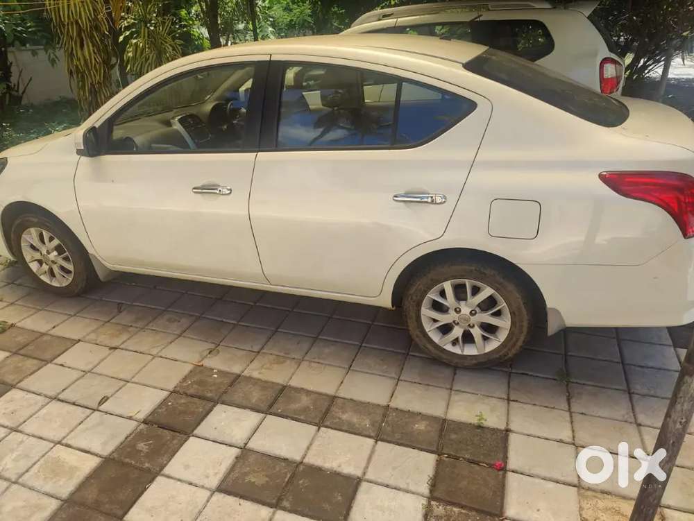 Nissan Sunny Xv 2017