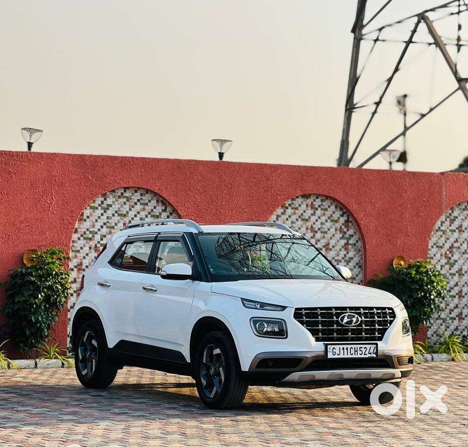 Hyundai Venue 1.5 Crdi Sx (o), 2022, Diesel