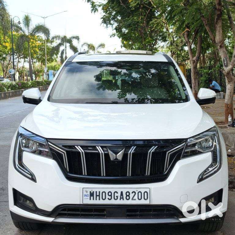 Mahindra Xuv700 2.2 Ax 7 Diesel At Str, 2022, Diesel