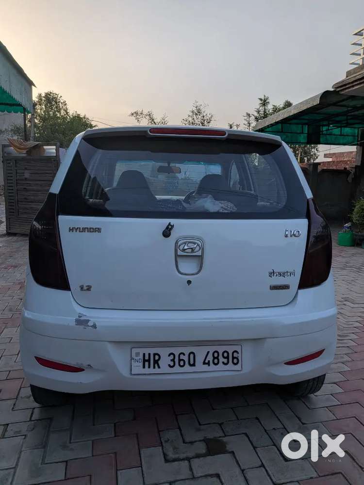Hyundai I10 Sportz 2011