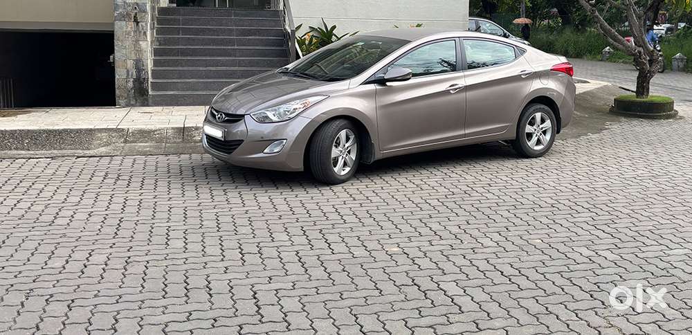 Hyundai Elantra 2013 Petrol 47229 Km Driven