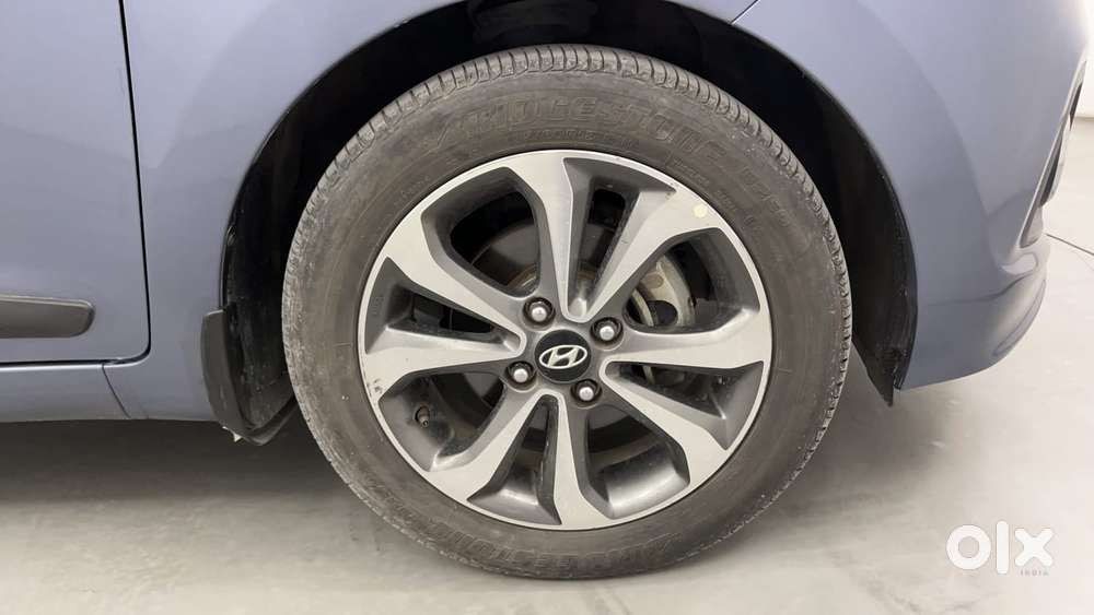 Hyundai Xcent [2017-2020] 1.2 Sx At (o), 2015, Petrol