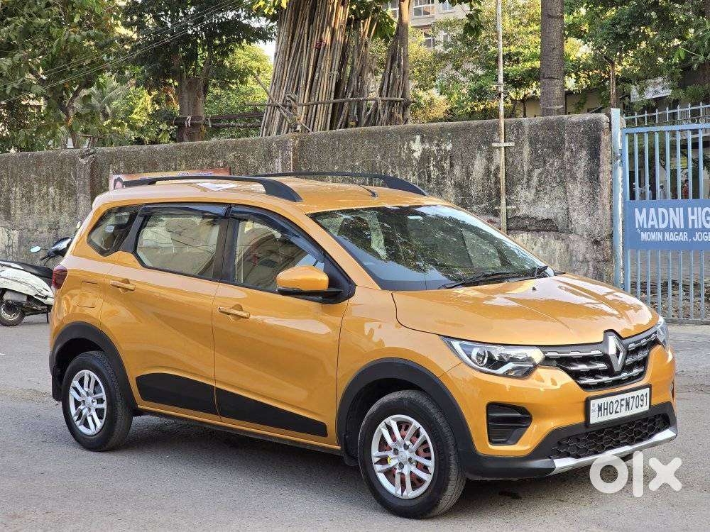 Renault Triber Rxt, 2021, Petrol