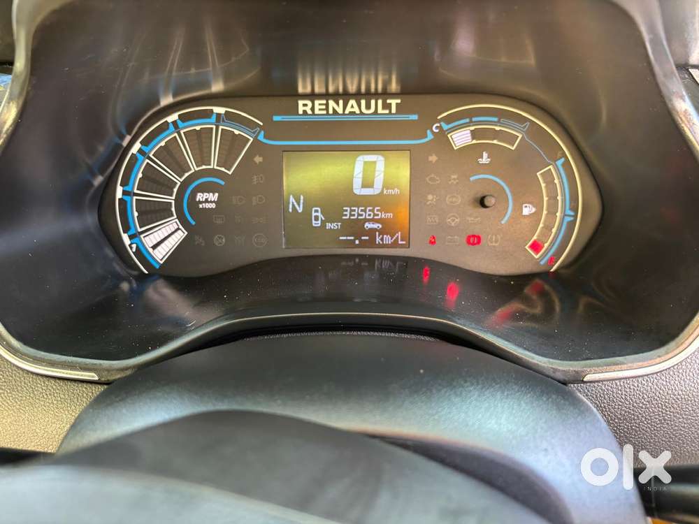 Renault Triber Rxt, 2021, Petrol