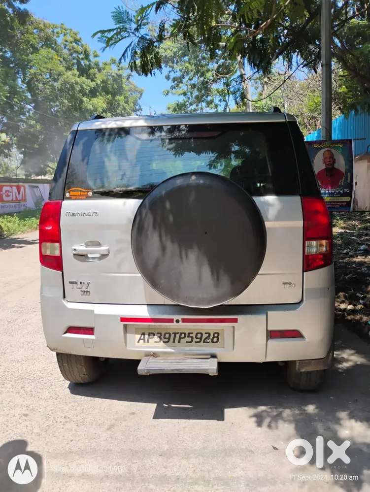 Mahindra Tuv 300 2017