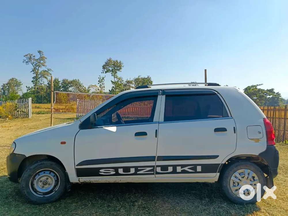 Urgent Sell 2011 Maruti Alto Std Petrol Manual To Upgrade.